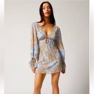 Urban Outfitters dress size LARGE